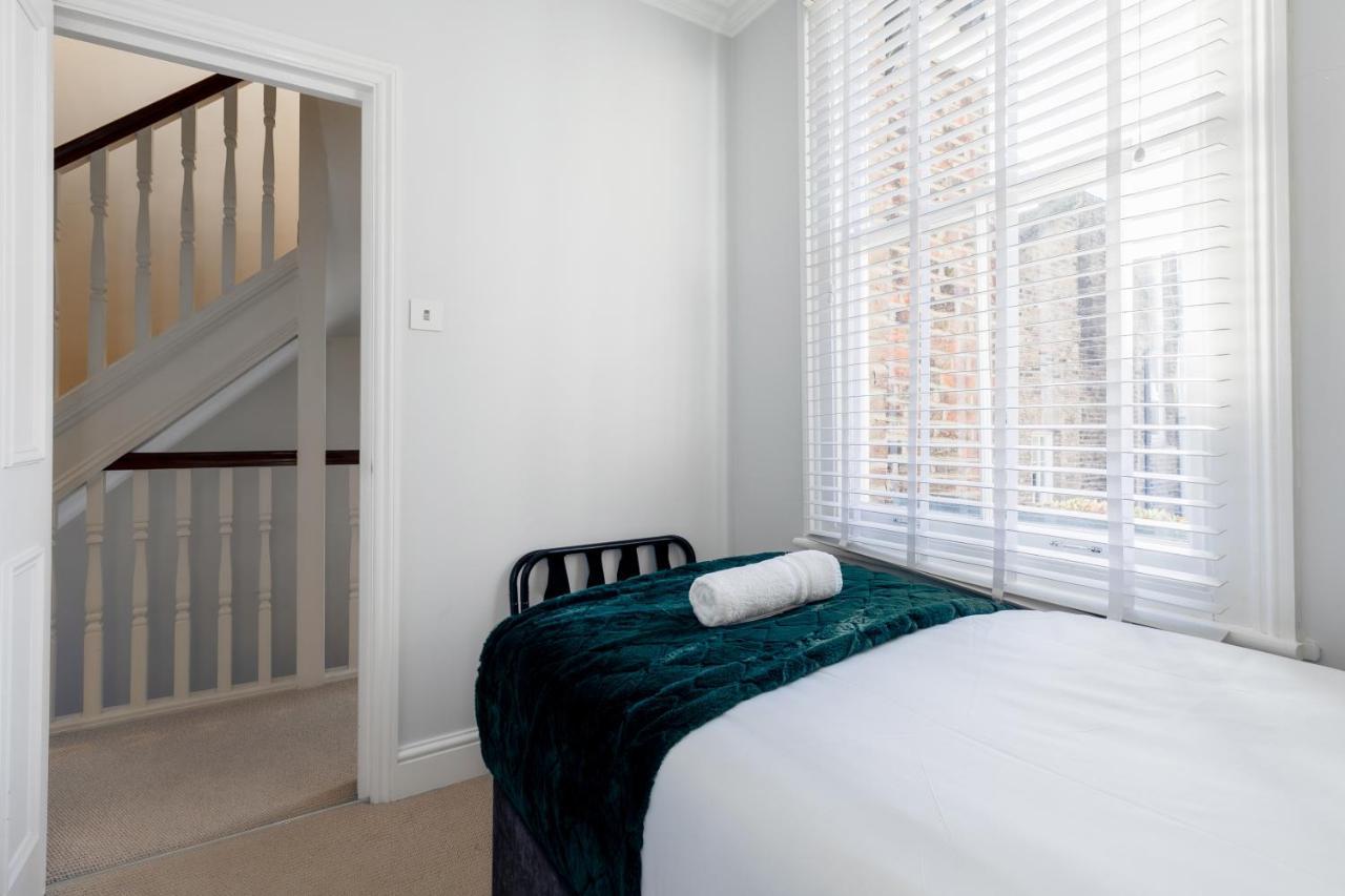 Beautiful 4 Bedroom House Near Paddington Station London Exterior photo